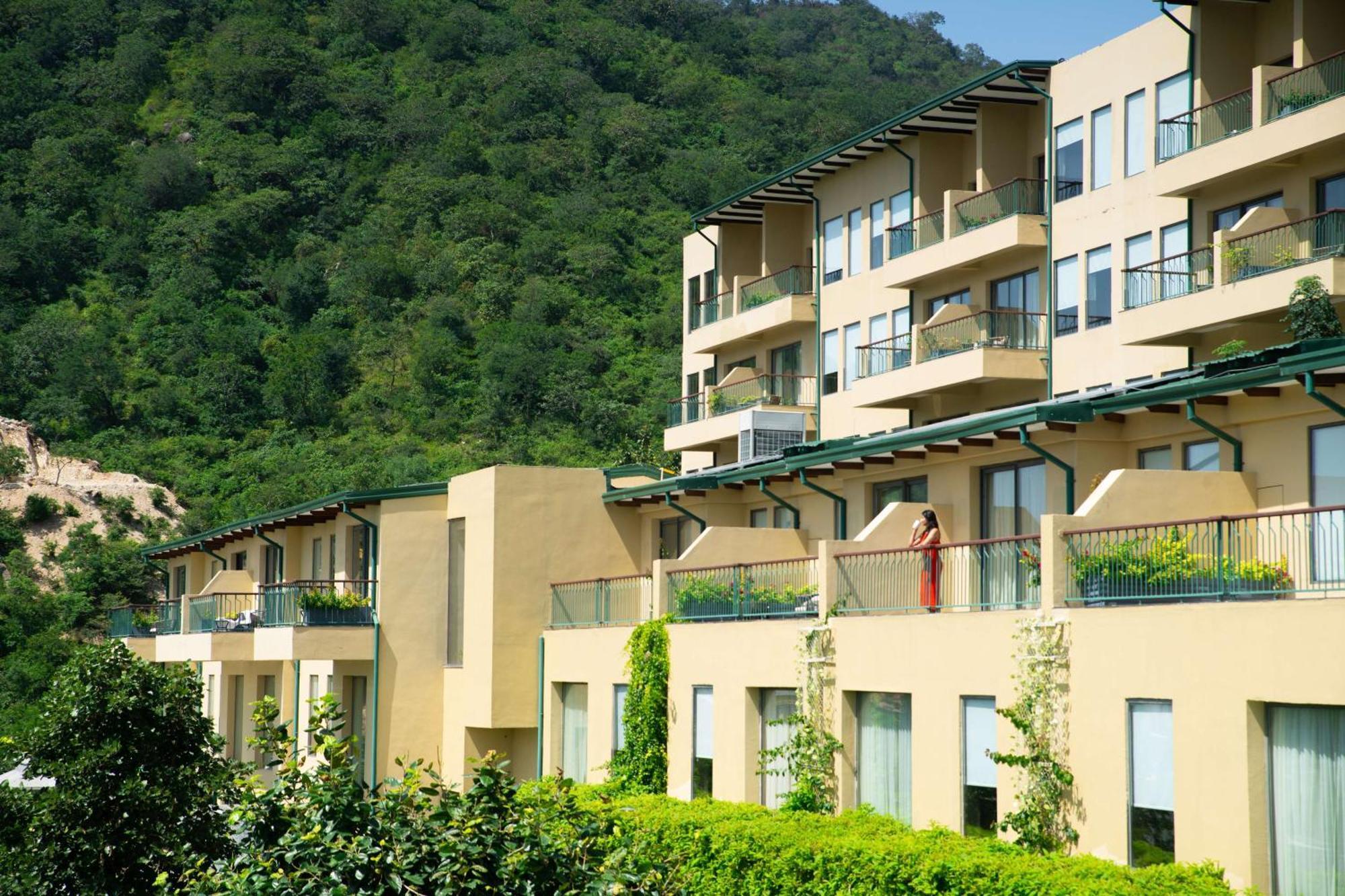 Radisson Blu Resort Kumbhalgarh Bagian luar foto